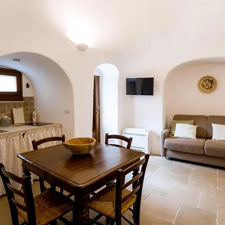 Holiday home Il Trullo Del Viaggiatore *