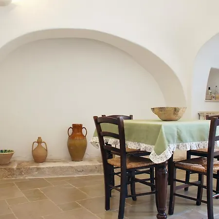 Holiday home Il Trullo Del Viaggiatore *